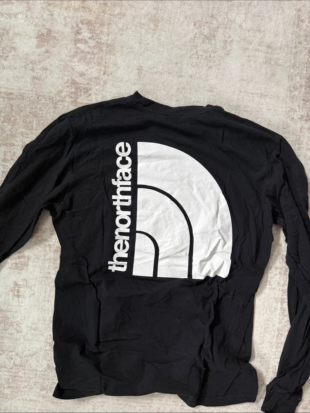 The North Face Men’s Black Long-Sleeve Logo Tee